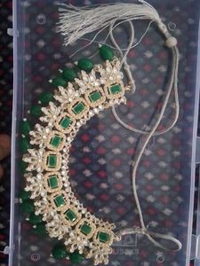 Green Stone Necklace Set