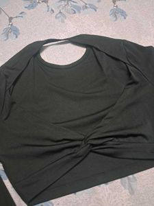 Cropped Long Sleeve Top