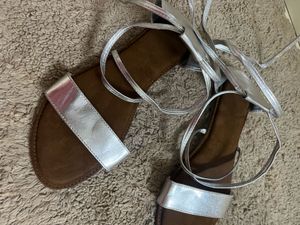 silver sandels