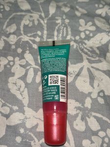 Essence Lip Gloss