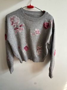 Floral Print Grey Knit Sweater