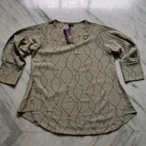 Brand new with tag mossy green coloured women top