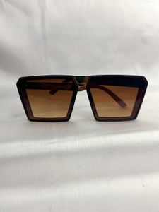 Kids Trendy Latest Modern Sunglasses (Brown)