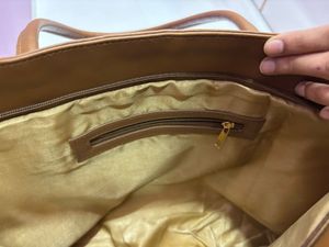 TOTE BAG FOR OFFICE AND COLLEGE