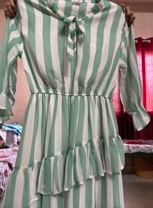 It’s A Full (puff Sleeve Dress) In Mint Green