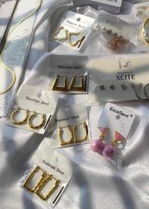 2 pair antitarnish hoops