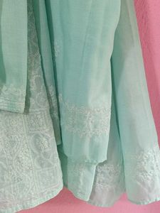 Lakhnawi Chiken Kari Kurta Set