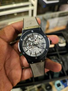 Hublot Big Bang Watch (Price 1700)