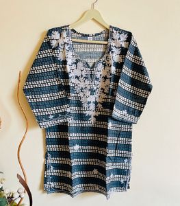 Embroidered Women's Kurta