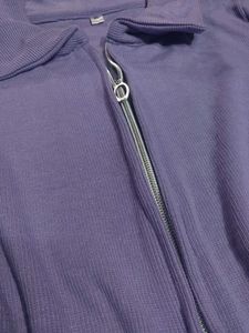 Lavender Ribbed Crop-Top.