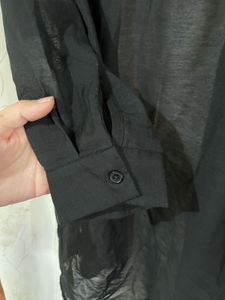 black button up shirt