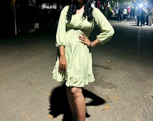 Pintrestly Green Dress