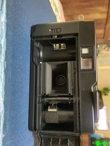 YASHICA CAMERA WORKING CONDITION