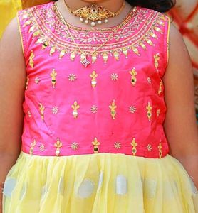 Cute Girl&#39;s Indian Dress