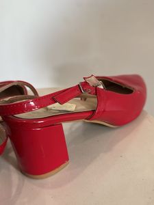 Red Heels In Good Condition