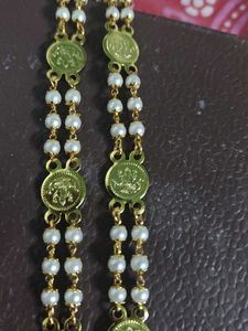 lekshmi long chain with pendant