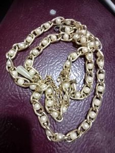 Gold Chain with Pearl Detail For Waist