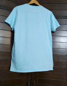 Men Sky Blue Half Sleeve Cotton Casual Tshirt