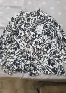 Floral Print Long Sleeve Top