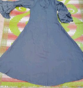 Abaya Grey Only 3 Months Old 🗝️🌺