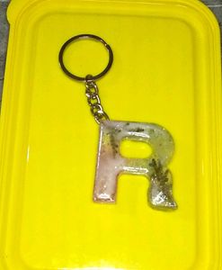 Resin Letter &#39;R&#39; Keychain