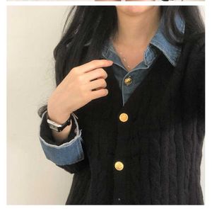 Stylish Knit Cardigan