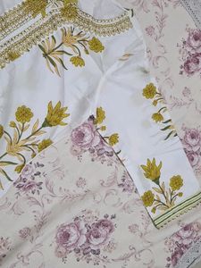 12 Set Of Earnings Branded  White Kurti Combo