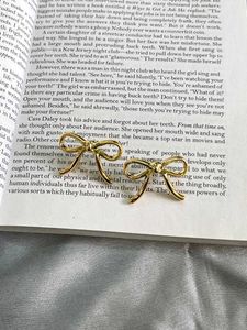 Bow Earrings