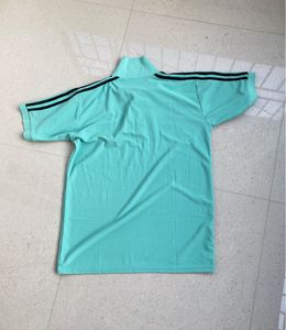 casual t shirt