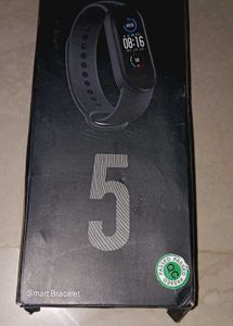 Mi Smart Band 5 - Fitness Tracker