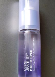 Lakme Absolute Fresh Life Essense with Energising Peridot Gem Extract for glow, 60 ml