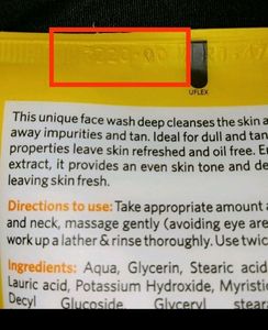 VLCC Anti Tan SKIN LIGHTENING FACE WASH