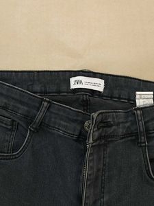 Zara Skinny Fit Cropped Denim