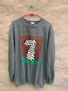Cute Moda Graphic Print Sweatshirt