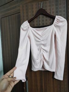 SALE 🛍️ Peach Rouched Top