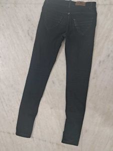 Black Jeans