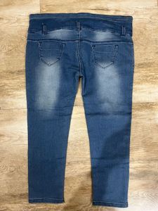 Distressed Skinny High Waist Denim