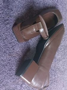 Coffee Brown Block