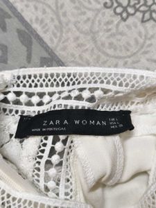 Zara Women White Floral Lace Peplum Style Top