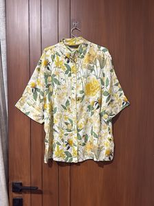 Floral Print Short Sleeve Button Down