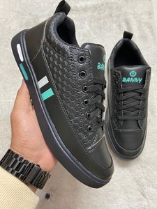 Banyy Black Sneakers Shoes 6 To 10 Sizes Available