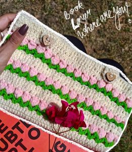 Crochet Book/ipad Cover🌷