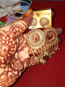 Beautiful Heavy Metal Earning Golden AND Mahroon