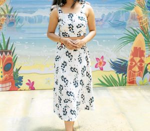 Custom Tailor Made Skirt With Slit At One Side.