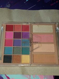 Brand new eyeshadow Palette