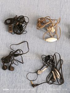 10 Headphones