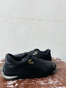 Puma Black Sneakers
