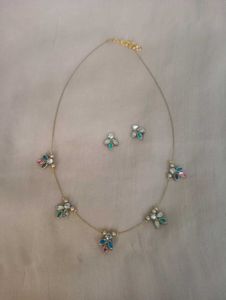 Floral  Necklace and Earring Set