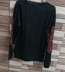 Black Sweatshirt