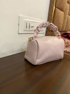 I already have bag of same colour